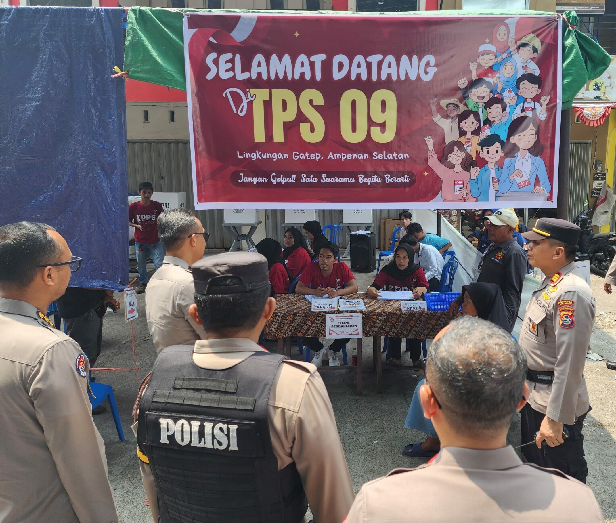 Tim Mabes Polri tinjau TPS di NTB, pastikan pengamanan Pilkada Serentak 2024 aman