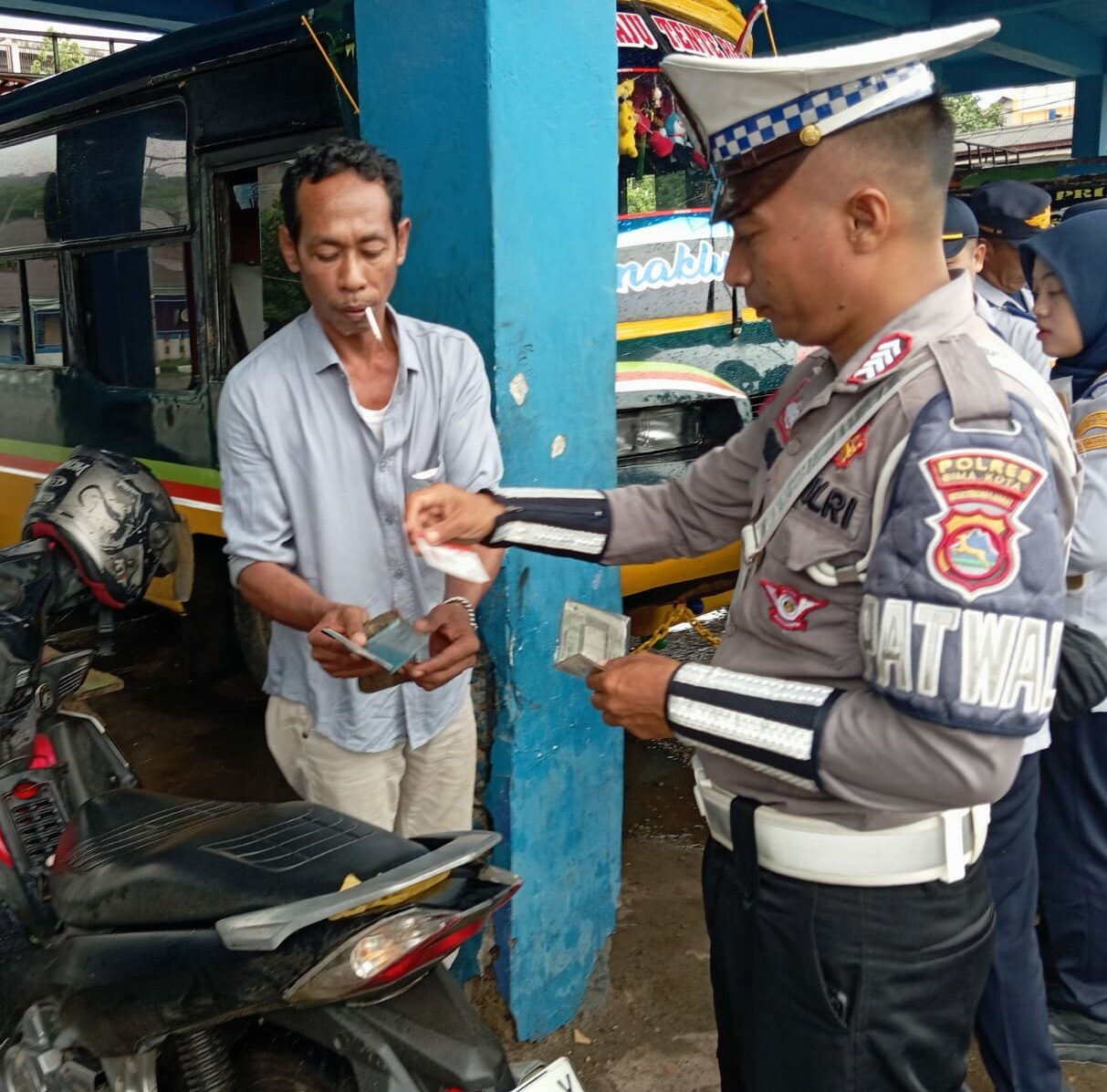 Polres Bima Kota dan Dinas Perhubungan gencarkan penegakan hukum angkutan umum di Terminal Dara