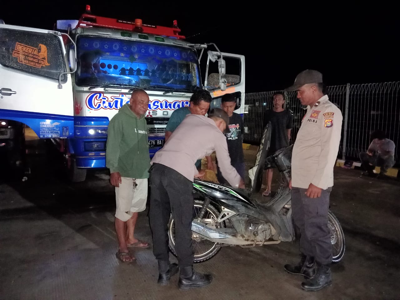 Polsek Kawasan Pelabuhan Laut Bima Tingkatkan Patroli Rutin untuk Jamin Keamanan Masyarakat