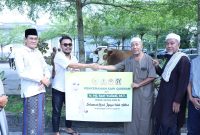 Sapi kurban yang disalurkan Wakil Ketua DPR RI Sari Yuliati diberikan ke Masjid Agung Praya, Lombok Tengah.