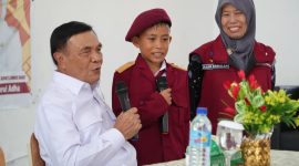 Menko Polkam Djamari Chaniago meninjau SRD 4 Lombok Barat 