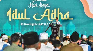 Salat Idul Adha di lapangan Bumi Gora Kantor Gubernur NTB. (humas pemprov NTB)