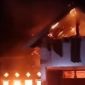 Kantor Desa Sampungu terbakar.
