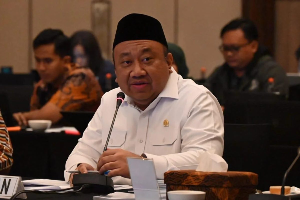 Lalu Hadrian Irfani