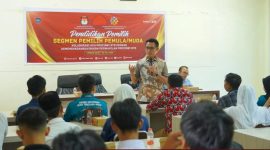 Generasi muda mengikuti pendidikan pemilih dan memeriksa data pemilih melalui layanan digital