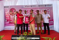 Penukaran gas subsidi ke bright gas dalam Program Trenggiling yang digagas Pertamina.