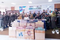 Barang bukti rokok ilegal yang diamankan tim gabungan dari operasi di Pelabuhan Lembar.