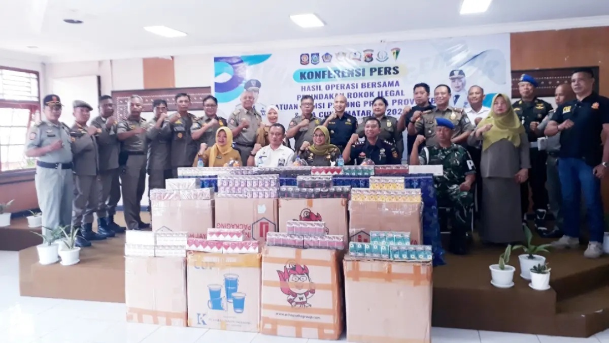 Barang bukti rokok ilegal yang diamankan tim gabungan dari operasi di Pelabuhan Lembar.