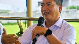 Gubernur NTB Lalu Muhamad Iqbal