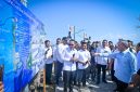 Menko Zulhas saat meninjau Koperasi Nelayan Merah Putih di Teluk Ekas, Lombok Timur.