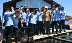 Komisi IV DPR RI Dorong Budidaya Lobster Lombok Timur Naik Kelas