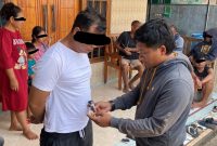 Penangkapan terduga pengedar narkoba di Sumbawa.