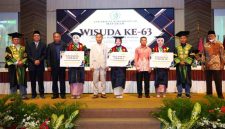 Wisuda UMMAT 2026
