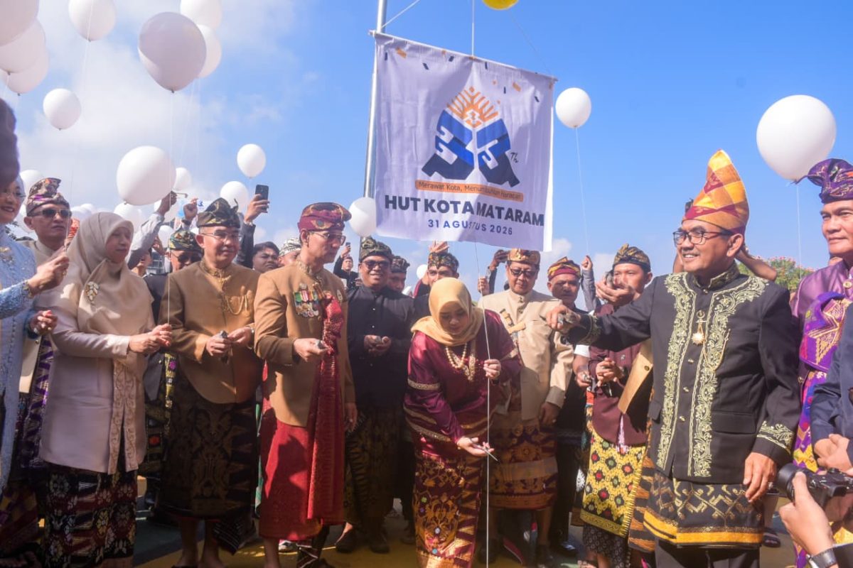HUT ke-33 Kota Mataram.