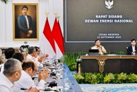 Presiden Prabowo Subianto memimpin Sidang Paripurna Dewan Energi Nasional (DEN) di Istana Merdeka, Jakarta, pada Kamis, 17 September 2026. Foto: BPMI Setpres/Laily Rachev