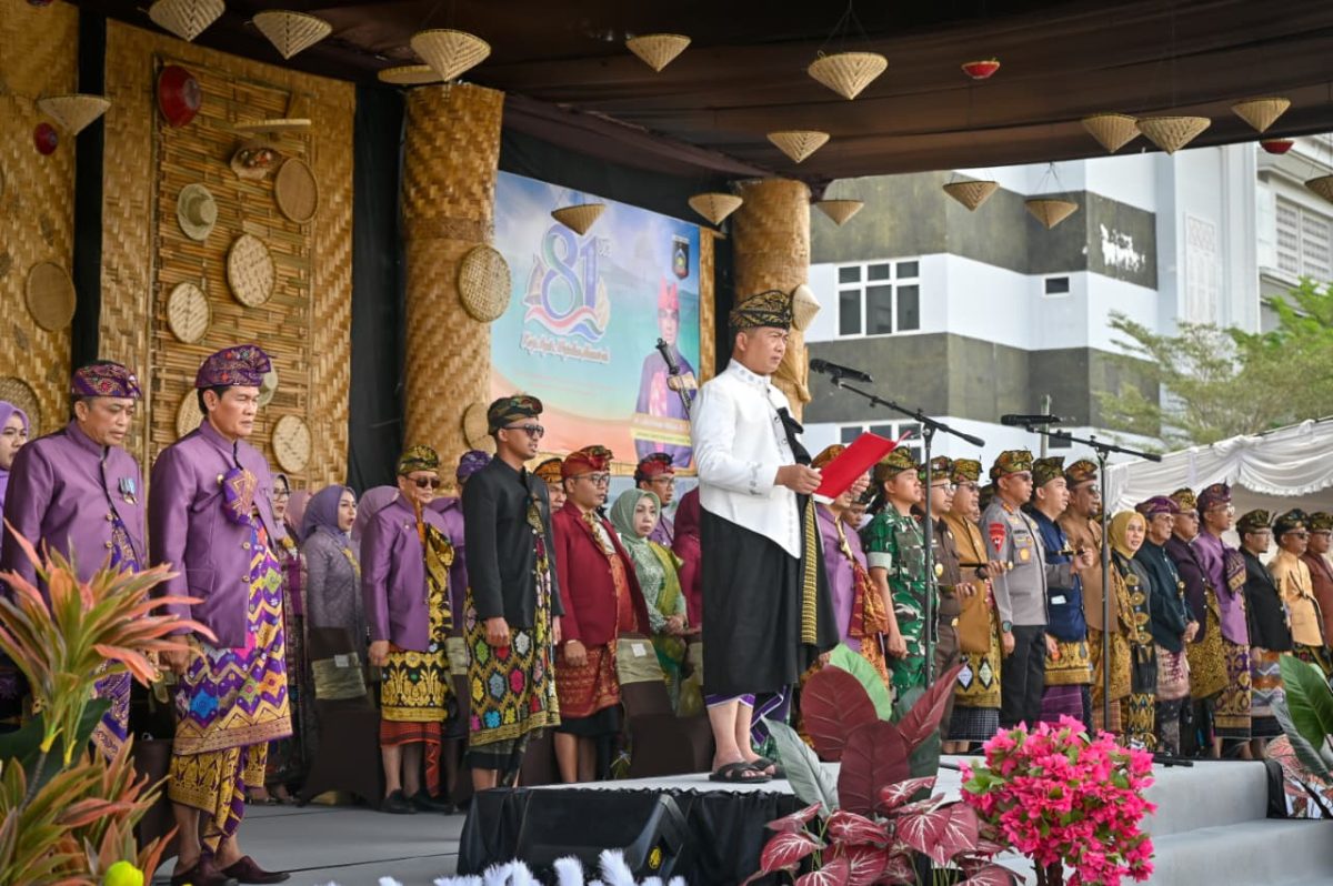 Gubernur NTB menghadiri HUT Kabupaten Lombok Tengah.