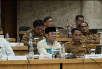 Bupati Dompu Bambang Firdaus dalam kegiatan sinkronisasi bersama Kementerian ESDM di Kantor Gubernur NTB.